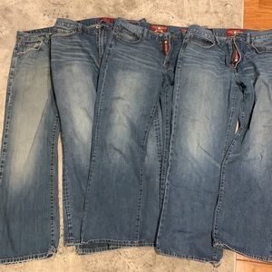 4 pairs of mens Lucky jeans